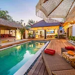 Villa Makasih